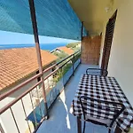 Apartment Dalmatin *
