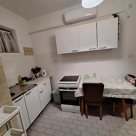 Dalmatin アパート