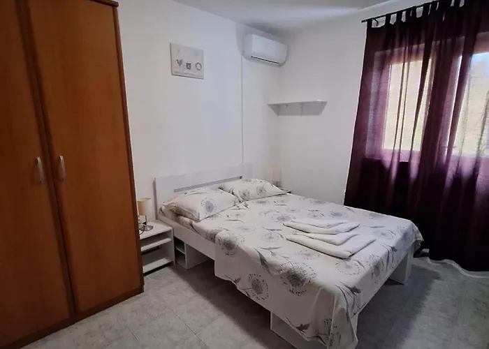 Dalmatin 아파트 Žuljana